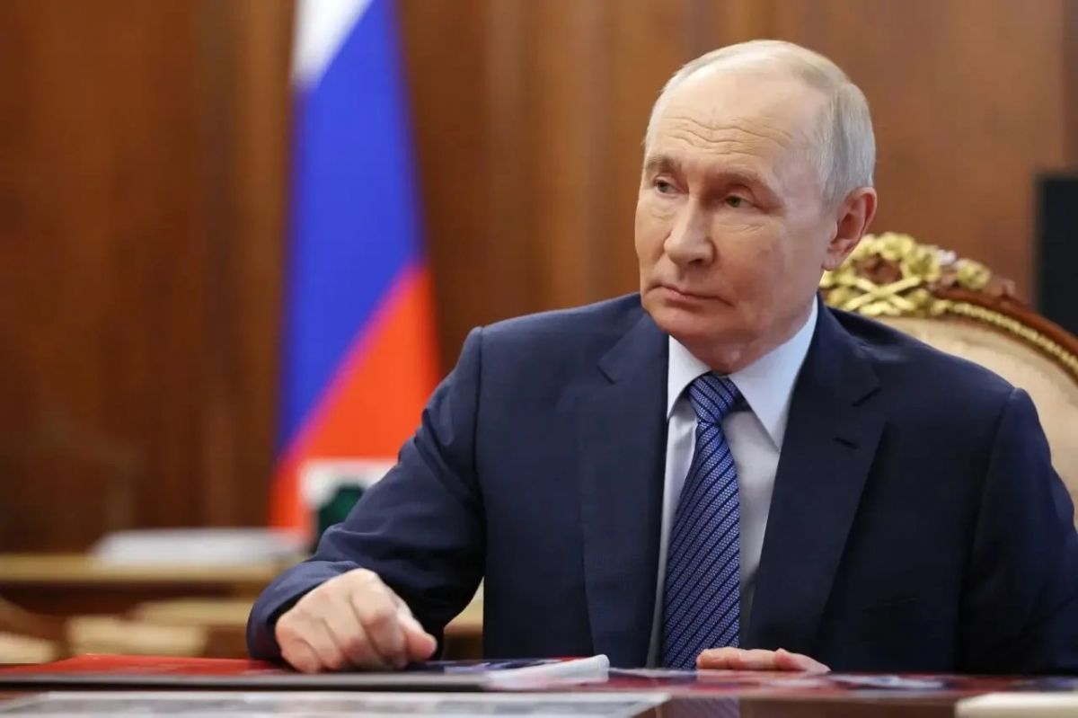 Дмитрий Миляев поздравил президента с днем рождения Дмитрий Миляев поздравил президента с днем рождения