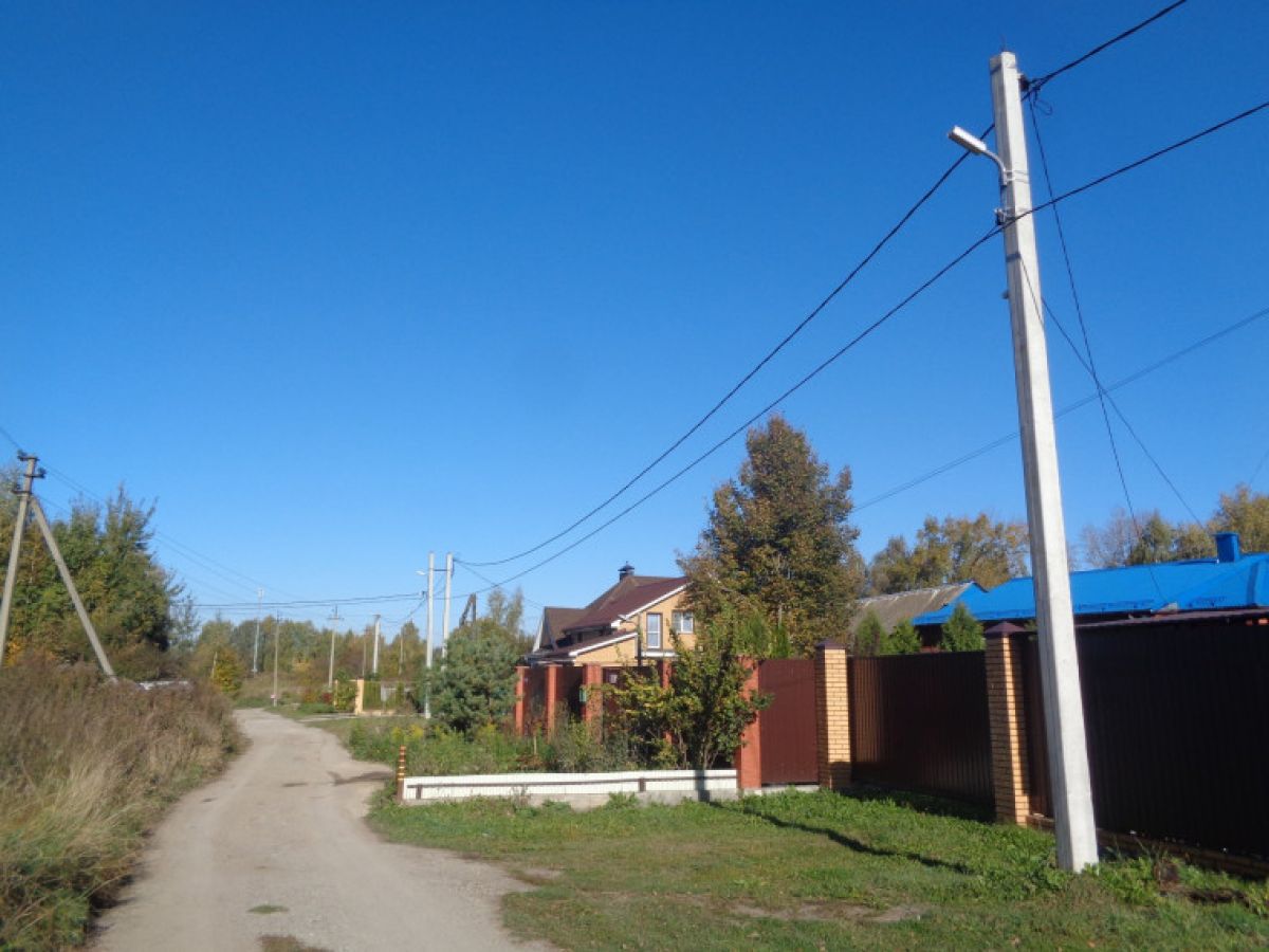 В тульском поселке Ново-Тихвинском стало светлее