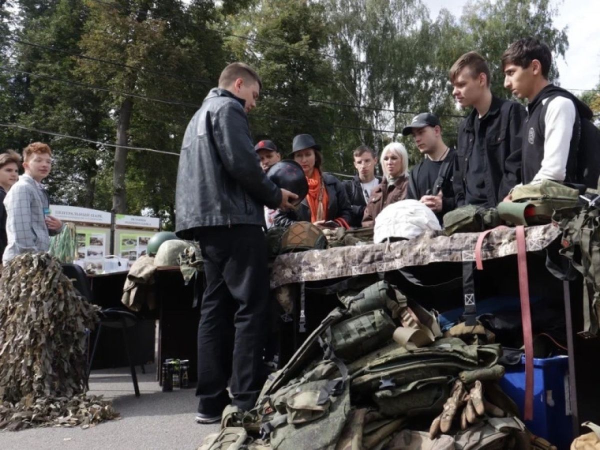 В формате выставки в Туле была представлена работа волонтеров СВО В формате выставки в Туле была представлена работа волонтеров СВО