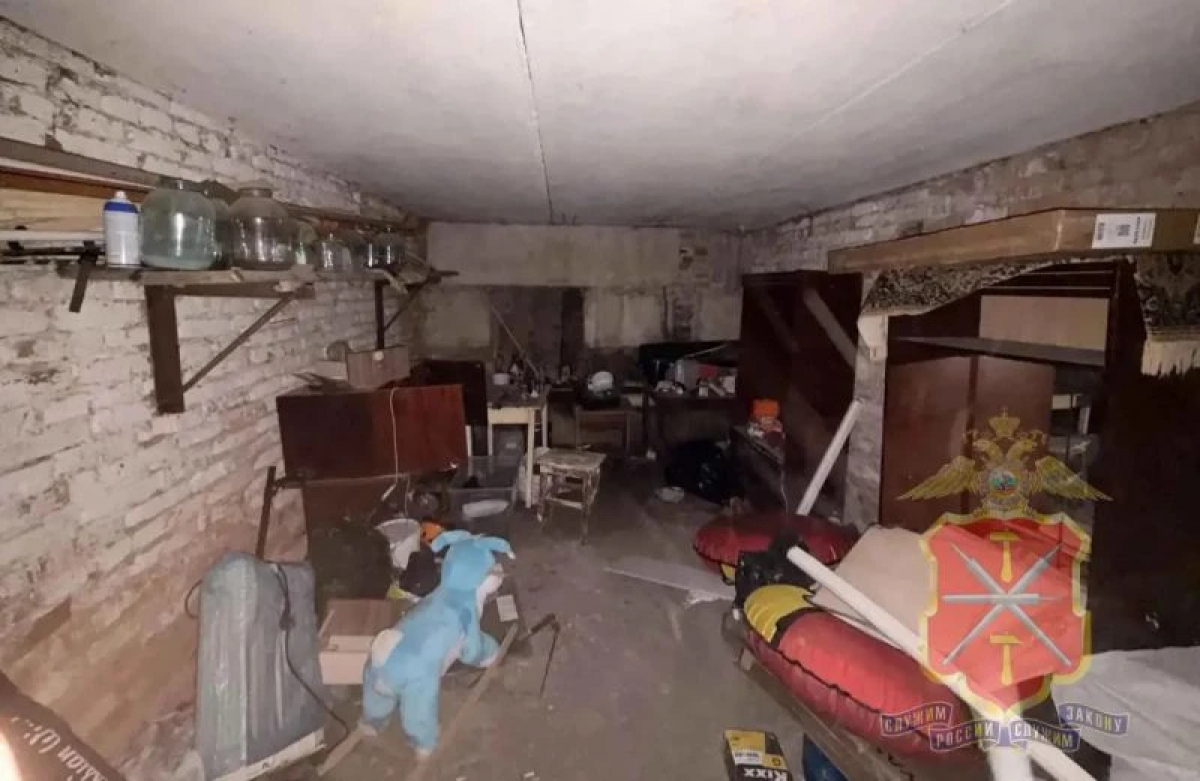 Почти полкило наркотиков нашли полицейские в подвале у куркинца