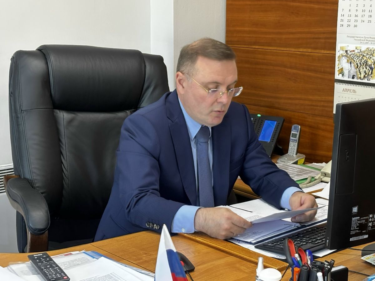 Избирательная комиссия Тульской области зарегистрировала депутатами Госдумы Юрия Бровко и Надежду Школкину Избирательная комиссия Тульской области зарегистрировала депутатами Госдумы Юрия Бровко и Надежду Школкину
