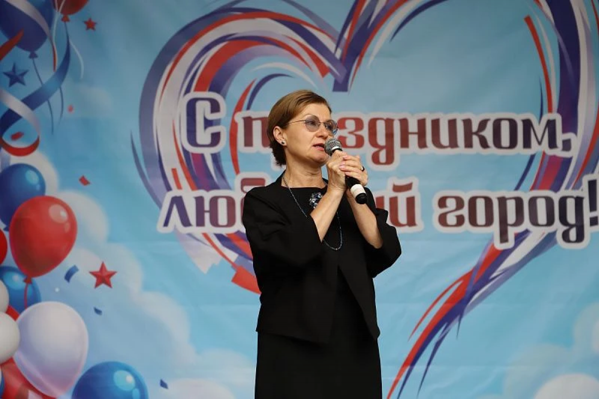 Марина Левина: «Пусть в сердцах всегда живет гордость за свою родину» Марина Левина: «Пусть в сердцах всегда живет гордость за свою родину»