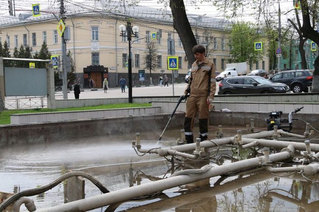 В Тульской области будут поощрять активистов субботников В Тульской области будут поощрять активистов субботников
