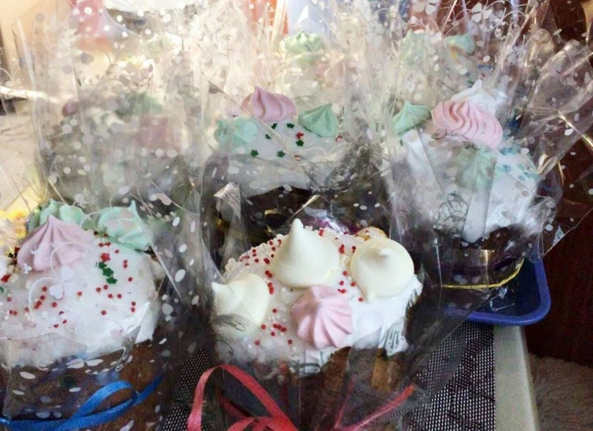 Столичный врач рассказала, как правильно выбирать на Пасху куличи