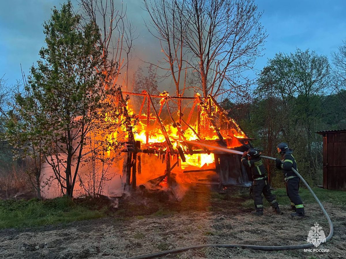 В Тульской области при возгорании в жилом доме погиб мужчина В Тульской области при возгорании в жилом доме погиб мужчина