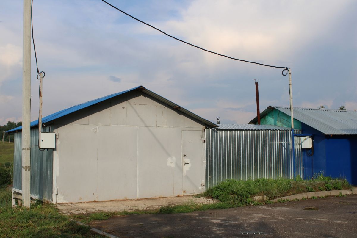 В Узловой у местного жителя украли гараж В Узловой у местного жителя украли гараж