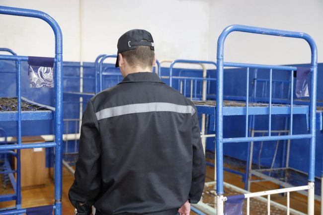 Бывший начальник колонии в Новомосковске снова увидится с бывшими коллегами Бывший начальник колонии в Новомосковске снова увидится с бывшими коллегами